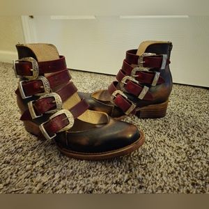 Freebird by Steven - Scarlett size 5